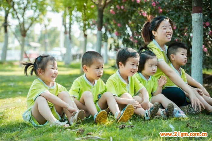 偉才幼兒園加盟