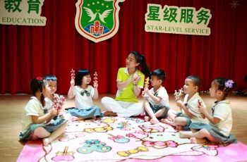 幼兒園加盟品牌偉才教育：辭舊迎新，17再揚(yáng)帆