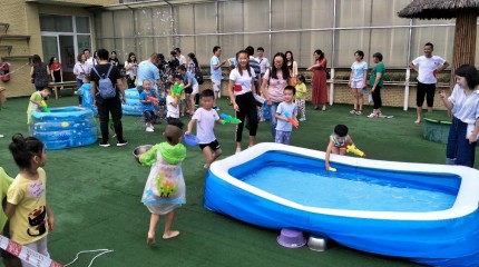 四川成都溫江時代西錦偉才幼兒園 | 六一，用最燦爛的笑容致童年