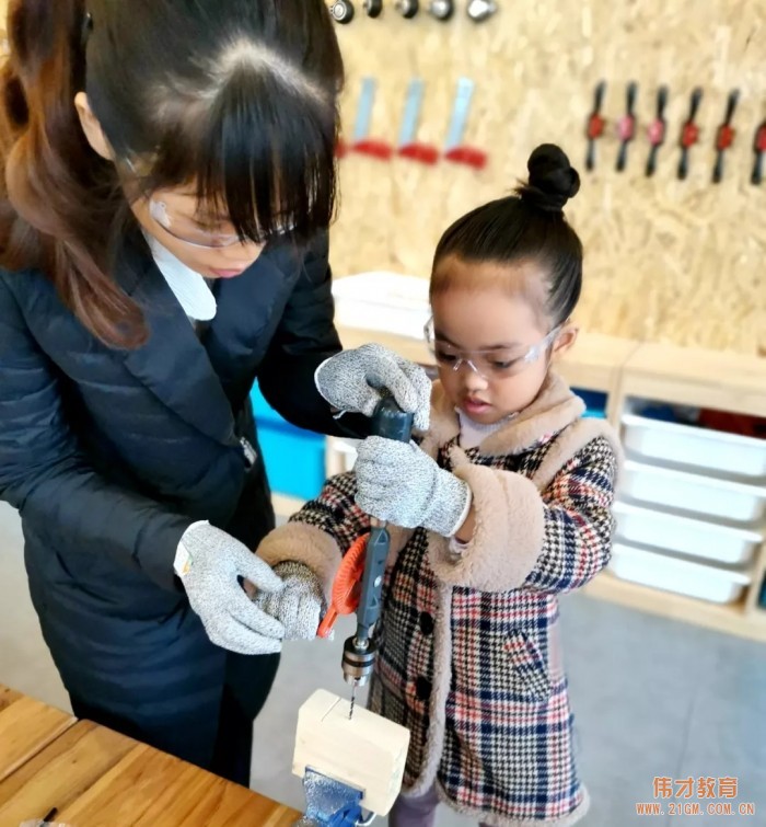 廣西南寧賓陽偉才幼兒園：木工坊初體驗