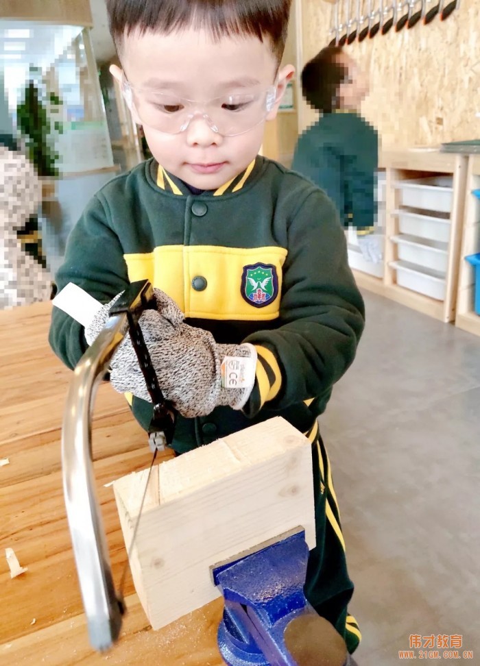 廣西南寧賓陽偉才幼兒園：木工坊初體驗