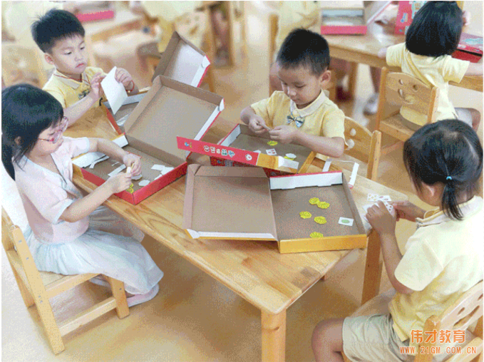 廣東普寧市偉才幼兒園大班回園記：你笑起來(lái)真好看！