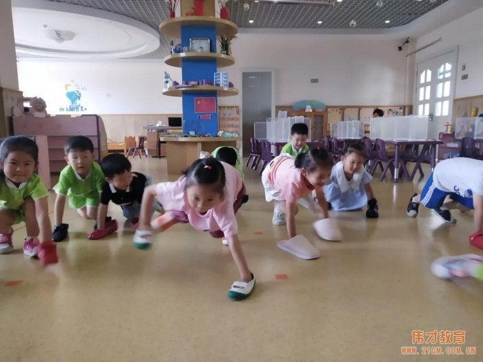 偉才課程丨鞋子噠噠響——浙江慈溪清水灣偉才幼兒園